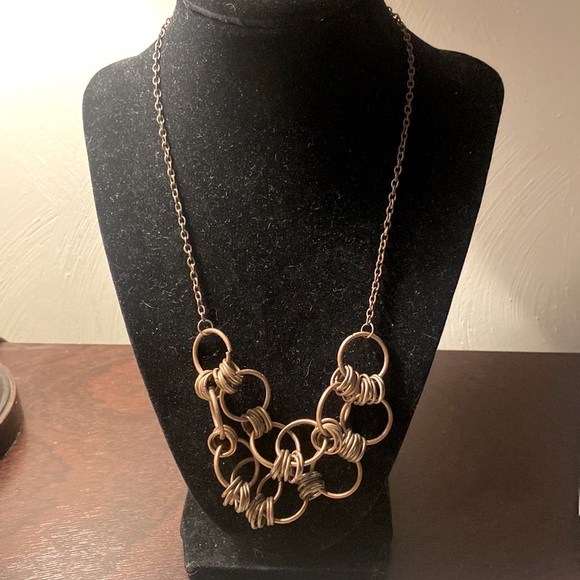 Brass Colored Necklace Adjustable length - Picture 1 of 3